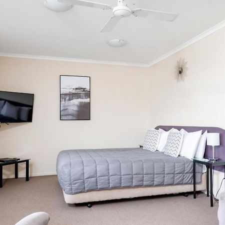 Bk'S Chardonnay Motor Lodge Masterton Dış mekan fotoğraf