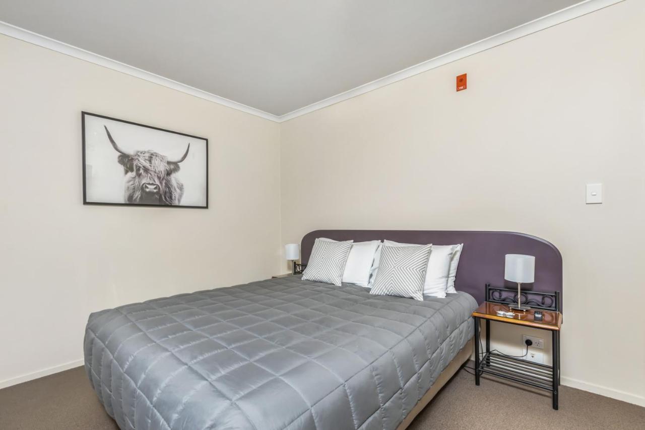Bk'S Chardonnay Motor Lodge Masterton Dış mekan fotoğraf