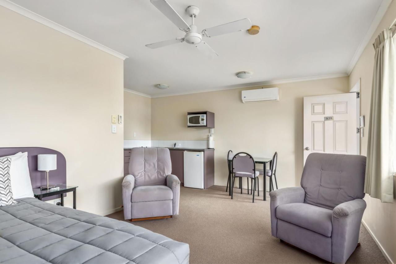 Bk'S Chardonnay Motor Lodge Masterton Dış mekan fotoğraf