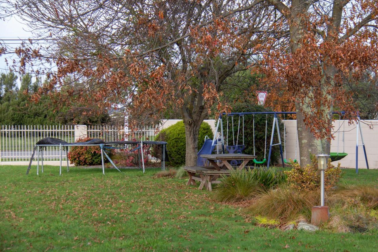 Bk'S Chardonnay Motor Lodge Masterton Dış mekan fotoğraf
