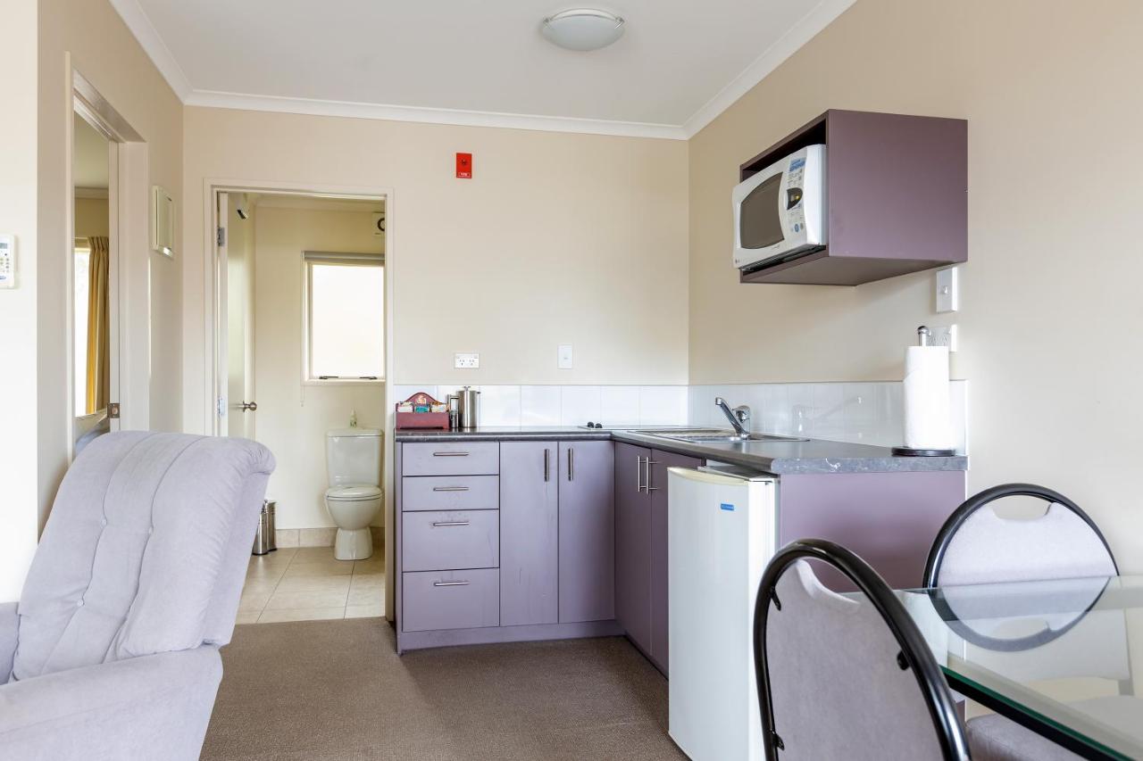 Bk'S Chardonnay Motor Lodge Masterton Dış mekan fotoğraf